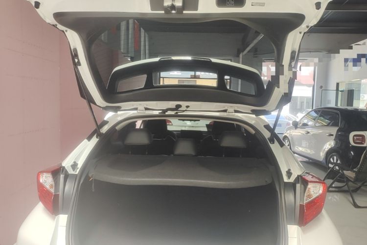 Used Toyota C-HR 2023 2.0L Comfort Edition Trunk