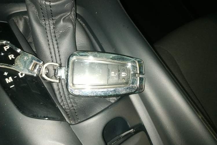 Used Toyota C-HR 2023 2.0L Comfort Edition Vehicle Key