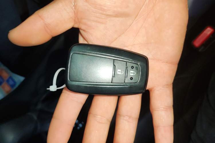 Used Toyota C-HR 2023 2.0L Comfort Edition Vehicle Key