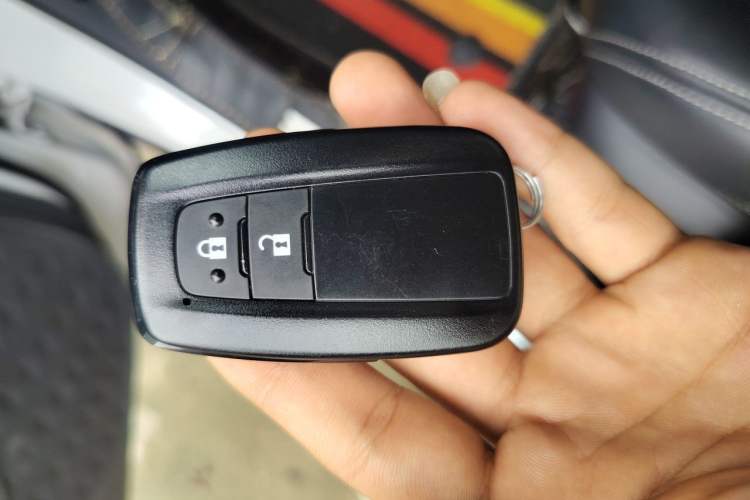 Used Toyota C-HR 2023 2.0L Comfort Edition Vehicle Key