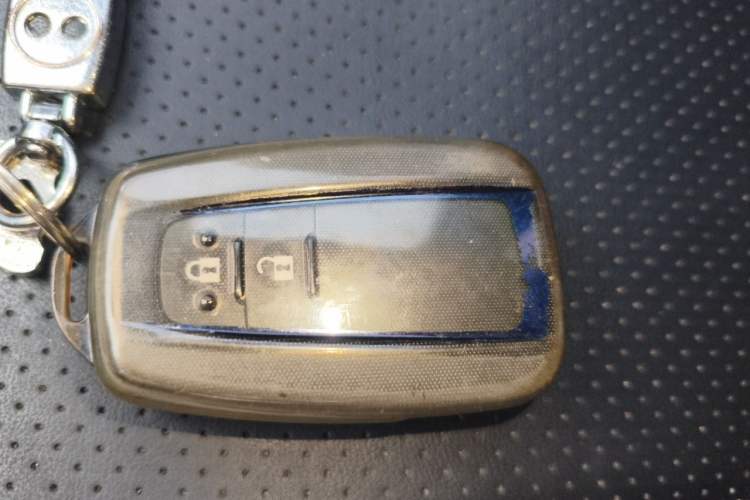 Used Toyota C-HR 2023 2.0L Leading Edition Vehicle Key