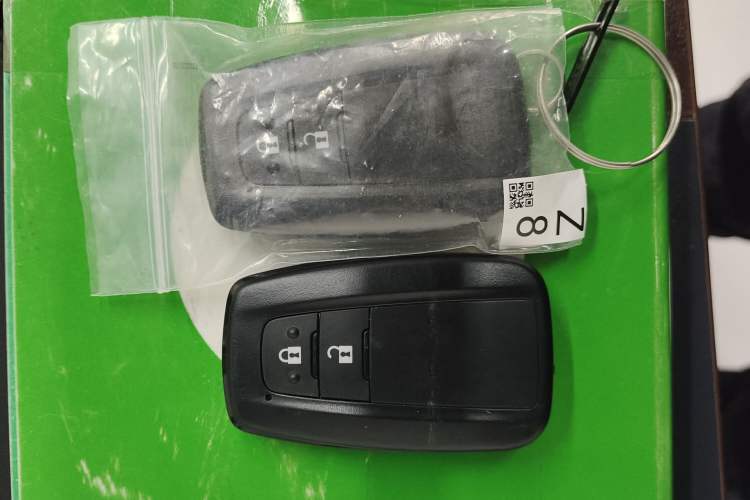 Used Toyota C-HR 2023 2.0L Luxury Edition Vehicle Key