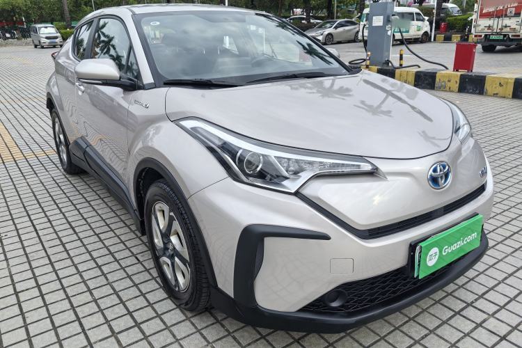Used Toyota C-HR EV 2020 Leading Edition Exterior 2