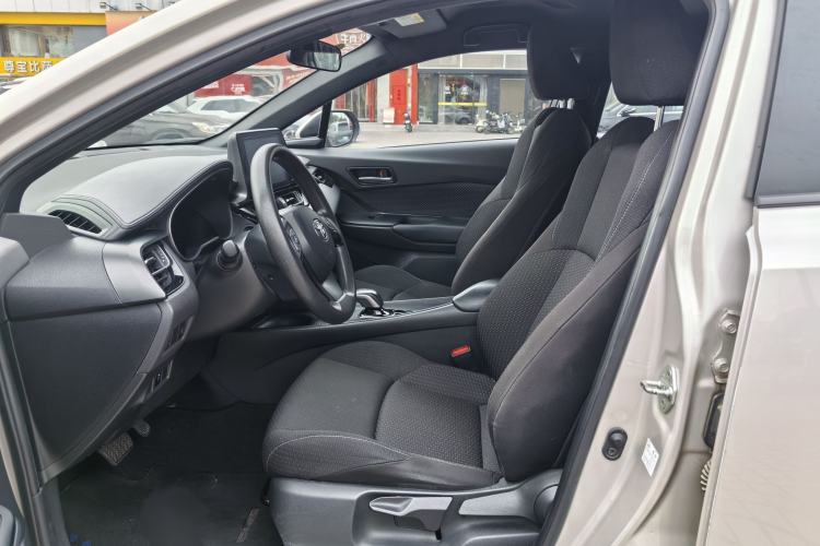 Used Toyota C-HR EV 2020 Leading Edition Interior 2