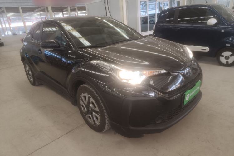 Used Toyota C-HR EV 2020 Leading Edition Front Right 45 Deg