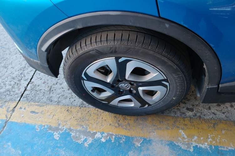 Used Toyota C-HR EV 2020 Deluxe Sunroof Edition Right Rear Wheel Hub