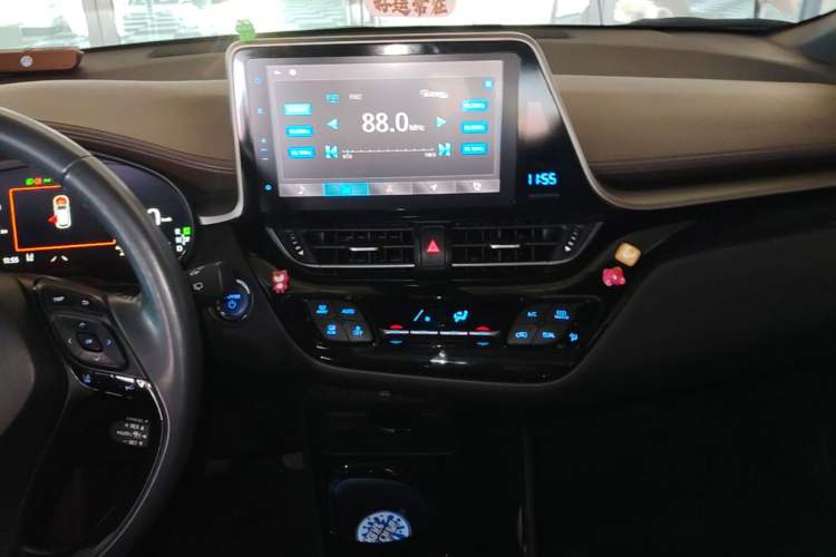 Used Toyota C-HR EV 2020 Deluxe Sunroof Edition Audio And AC Panel