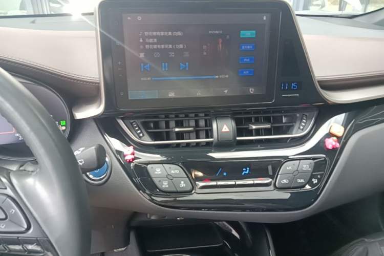 Used Toyota C-HR EV 2020 Deluxe Sunroof Edition Audio And AC Panel