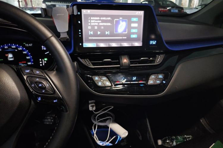Used Toyota C-HR EV 2020 Luxury Sunroof Edition Audio And AC Panel