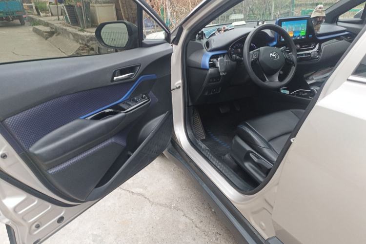 Used Toyota C-HR EV 2020 Luxury Sunroof Edition Driver Seat