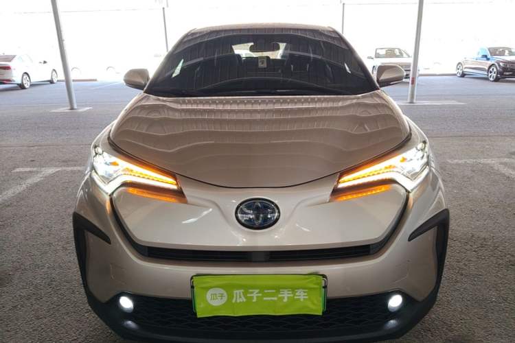 Used Toyota C-HR EV 2020 Deluxe Sunroof Edition Front
