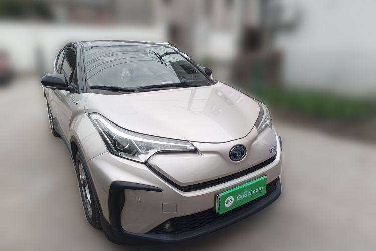 Used Toyota C-HR EV 2020 Luxury Sunroof Edition Front Right 45 Deg