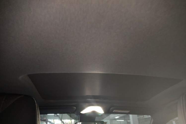 Used Toyota C-HR EV 2020 Luxury Sunroof Edition Headliner