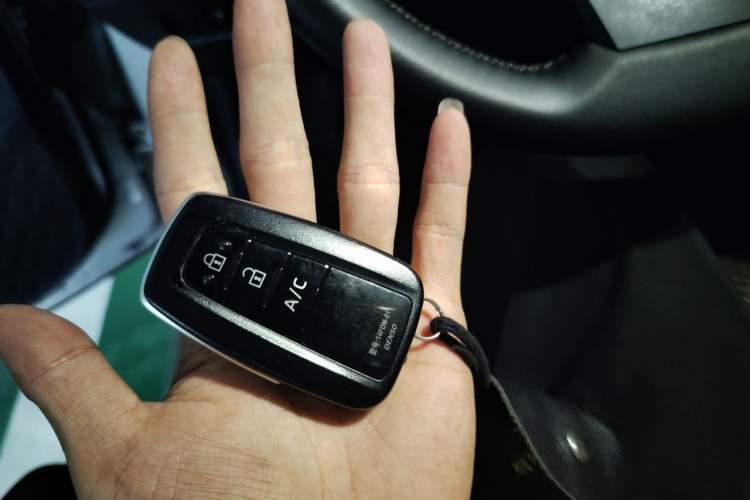 Used Toyota C-HR EV 2020 Luxury Sunroof Edition Interior 1