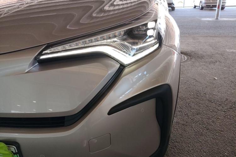 Used Toyota C-HR EV 2020 Deluxe Sunroof Edition Left Front Headlight