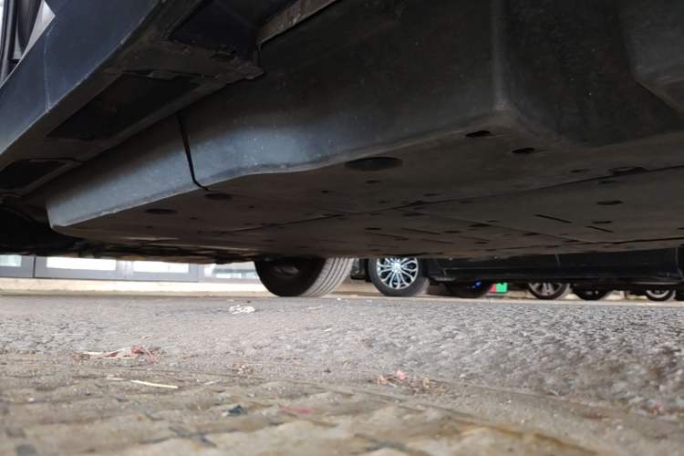 Used Toyota C-HR EV 2020 Deluxe Sunroof Edition Left Side Sill