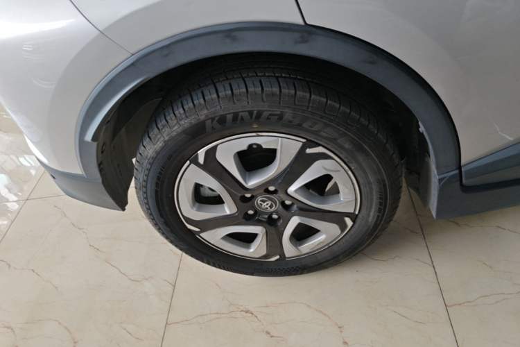 Used Toyota C-HR EV 2020 Luxury Sunroof Edition Right Rear Wheel Hub