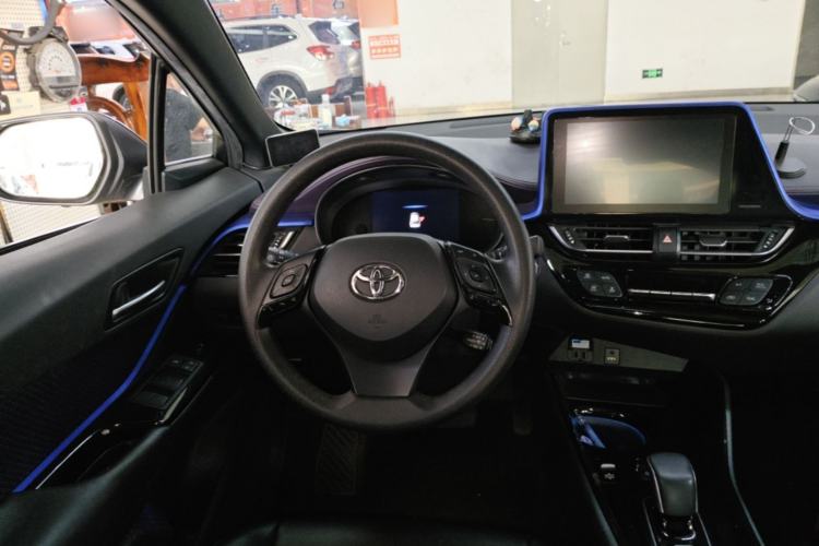 Used Toyota C-HR EV 2020 Luxury Sunroof Edition Steering Wheel