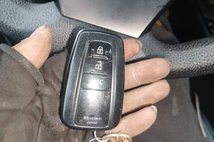 Used Toyota C-HR EV 2020 Luxury Sunroof Edition Vehicle Key