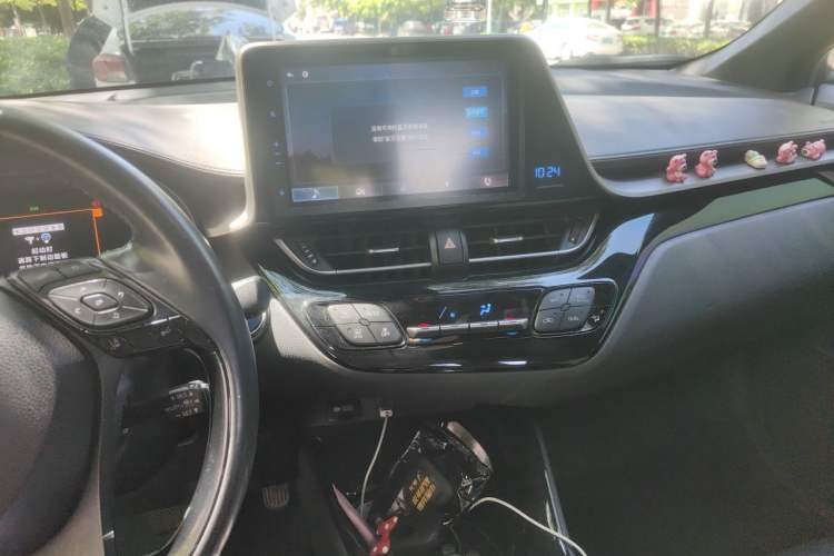 Used Toyota C-HR EV 2020 Deluxe Sunroof Edition Audio And AC Panel