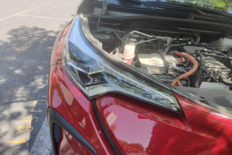 Used Toyota C-HR EV 2020 Deluxe Sunroof Edition Right Front Headlight