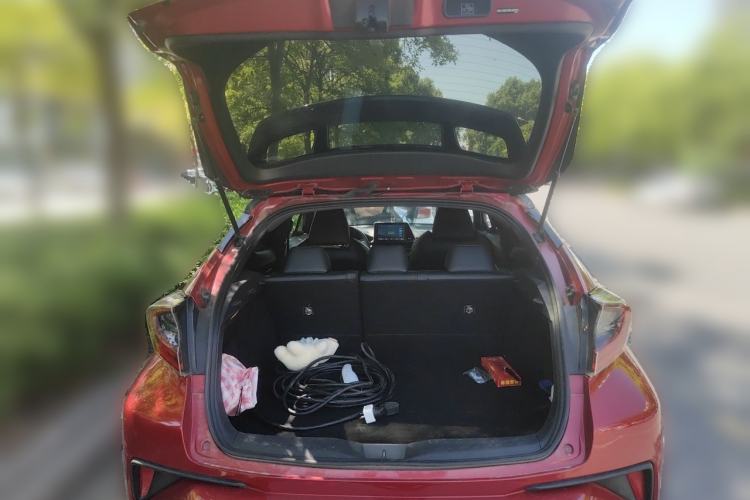 Used Toyota C-HR EV 2020 Deluxe Sunroof Edition Trunk
