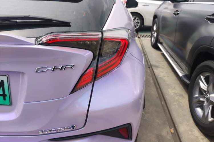 Used Toyota C-HR EV 2020 Deluxe Sunroof Edition Exterior 3