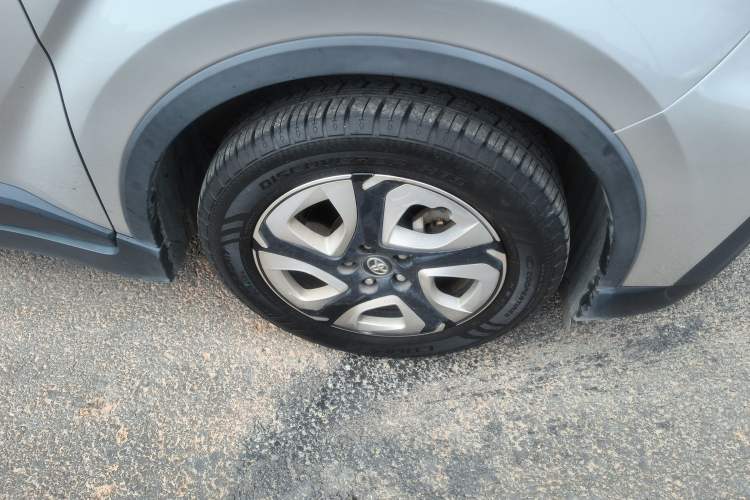 Used Toyota C-HR EV 2020 Leading Edition Right Front Wheel Hub