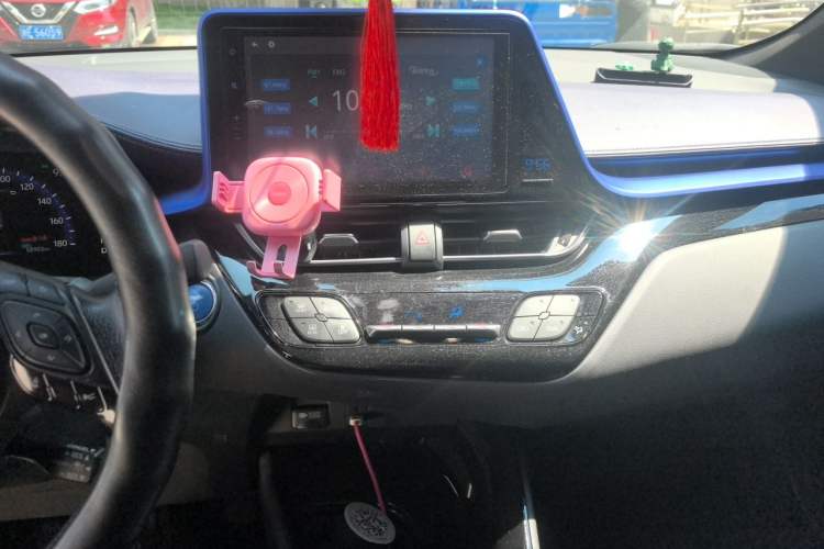 Used Toyota C-HR EV 2020 Luxury Sunroof Edition Audio And AC Panel