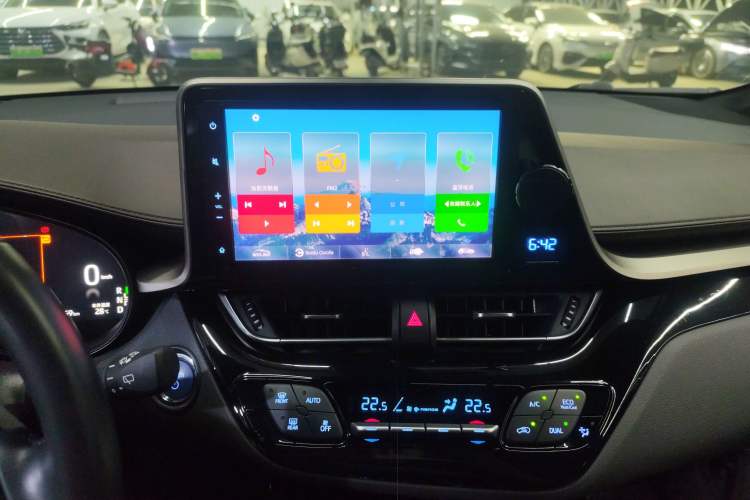 Used Toyota C-HR EV 2020 Deluxe Sunroof Edition Audio And AC Panel