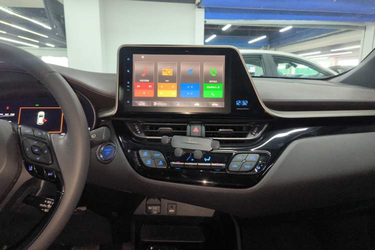 Used Toyota C-HR EV 2020 Deluxe Sunroof Edition Audio And AC Panel