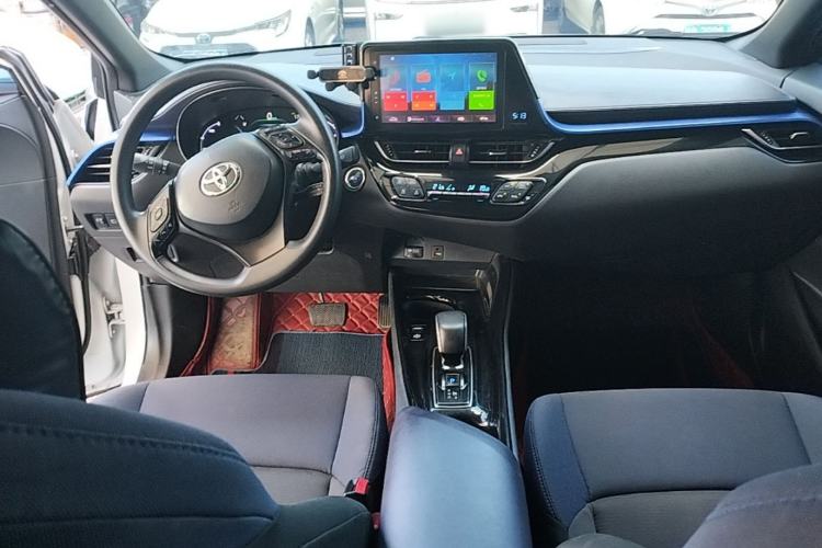 Used Toyota C-HR EV 2020 Luxury Sunroof Edition Center Console