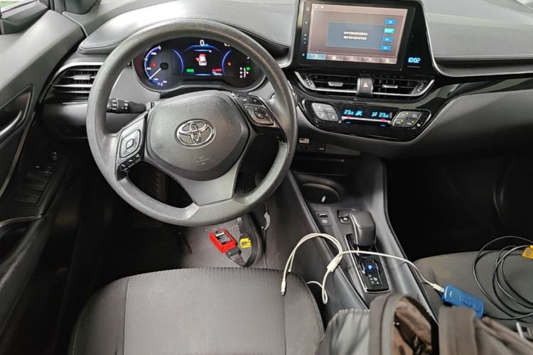 Used Toyota C-HR EV 2020 Leading Edition Center Console