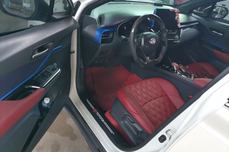 Used Toyota C-HR EV 2020 Luxury Sunroof Edition Driver Seat
