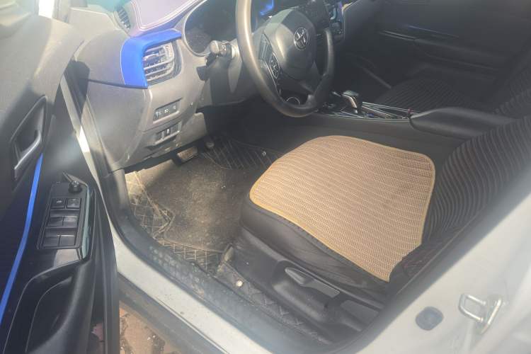 Used Toyota C-HR EV 2020 Luxury Sunroof Edition Driver Seat