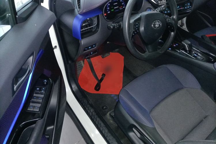 Used Toyota C-HR EV 2020 Luxury Sunroof Edition Driver Seat