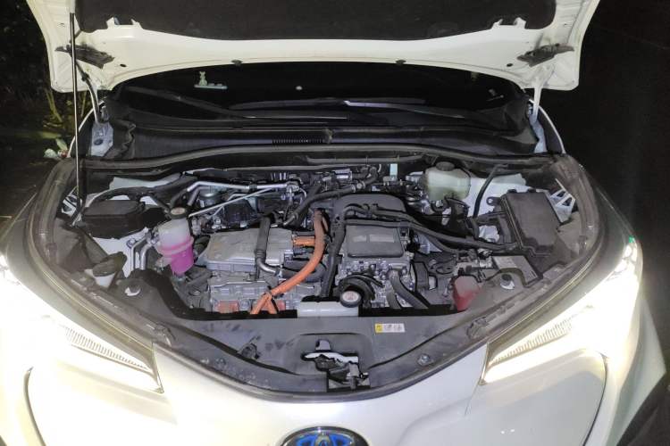 Used Toyota C-HR EV 2020 Deluxe Sunroof Edition Engine Bay