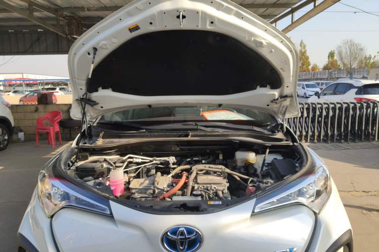 Used Toyota C-HR EV 2020 Leading Edition Engine Bay