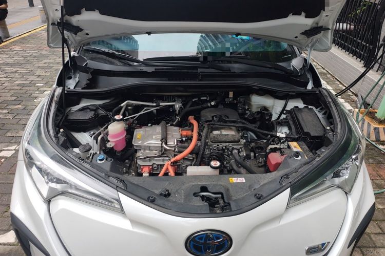 Used Toyota C-HR EV 2020 Luxury Sunroof Edition Engine Bay
