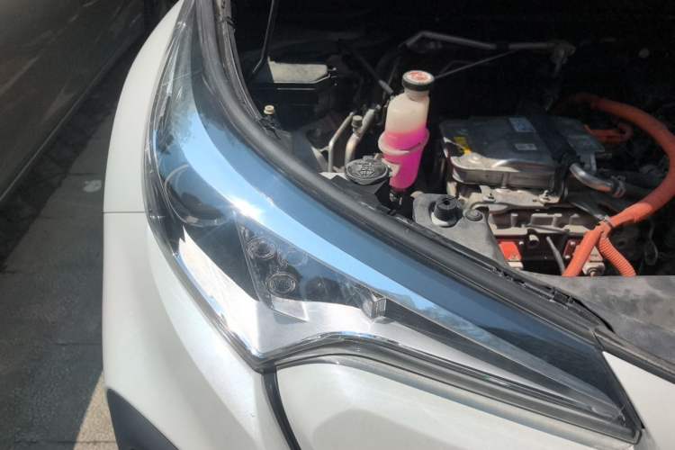 Used Toyota C-HR EV 2020 Luxury Sunroof Edition Engine Bay Right