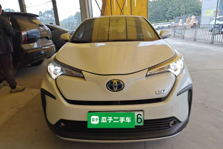 Used Toyota C-HR EV 2020 Deluxe Sunroof Edition Exterior 1