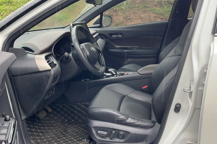 Used Toyota C-HR EV 2020 Deluxe Sunroof Edition Exterior 10