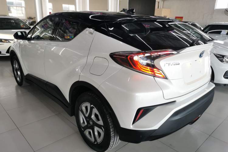 Used Toyota C-HR EV 2020 Deluxe Sunroof Edition Exterior 2