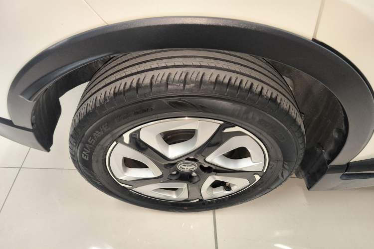 Used Toyota C-HR EV 2020 Deluxe Sunroof Edition Exterior 4