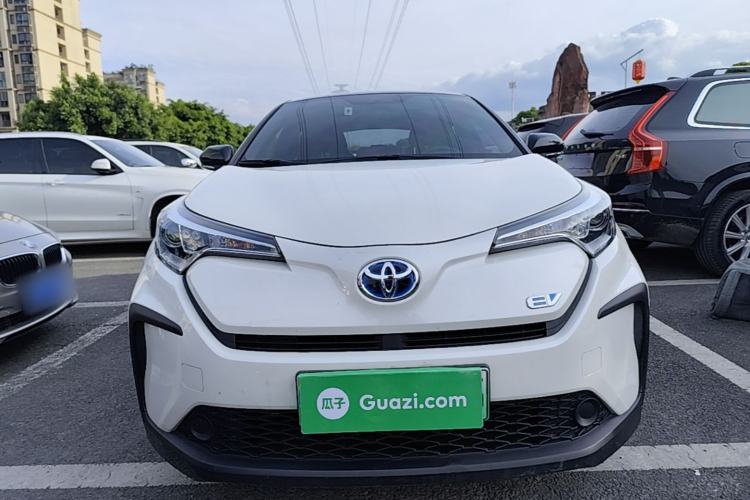 Used Toyota C-HR EV 2020 Leading Edition Front