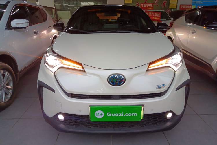 Used Toyota C-HR EV 2020 Deluxe Sunroof Edition Front