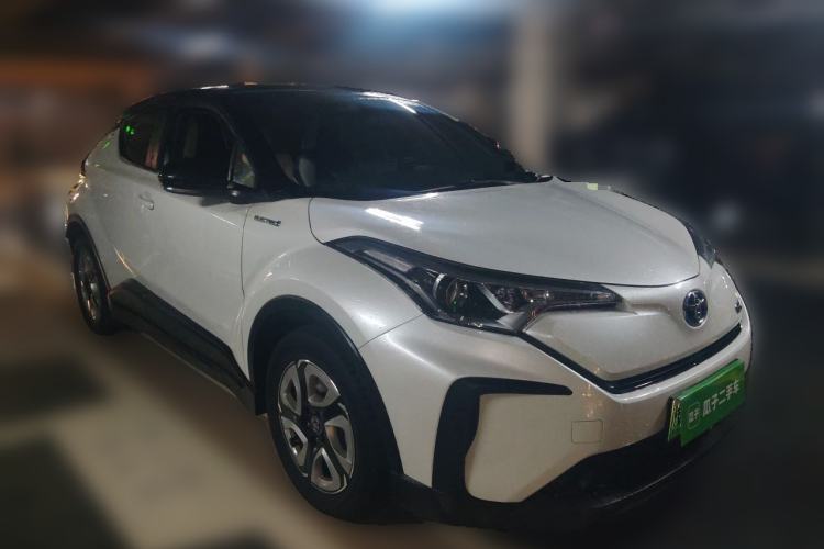 Used Toyota C-HR EV 2020 Leading Edition Front Right 45 Deg