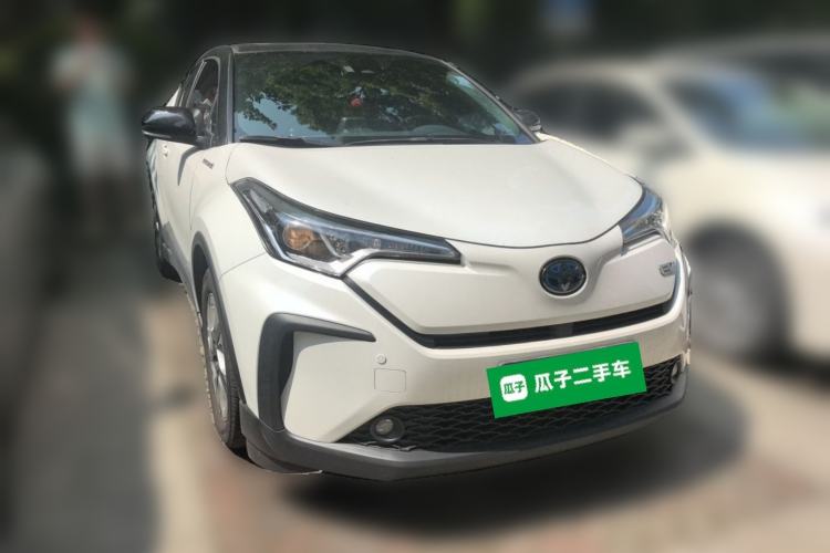 Used Toyota C-HR EV 2020 Luxury Sunroof Edition Front Right 45 Deg