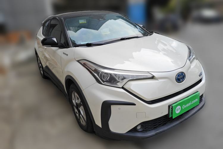 Used Toyota C-HR EV 2020 Luxury Sunroof Edition Front Right 45 Deg