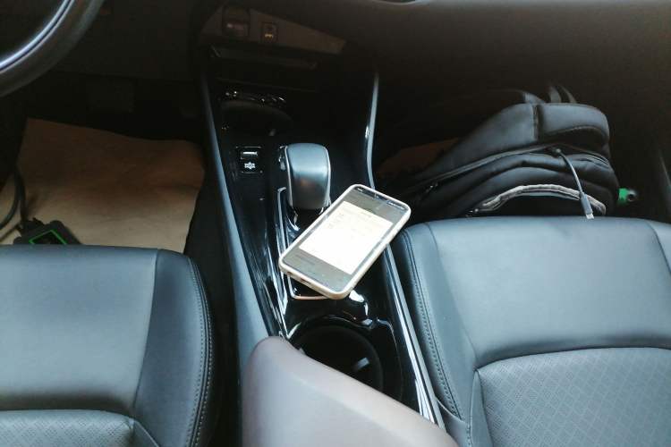Used Toyota C-HR EV 2020 Deluxe Sunroof Edition Gear Lever